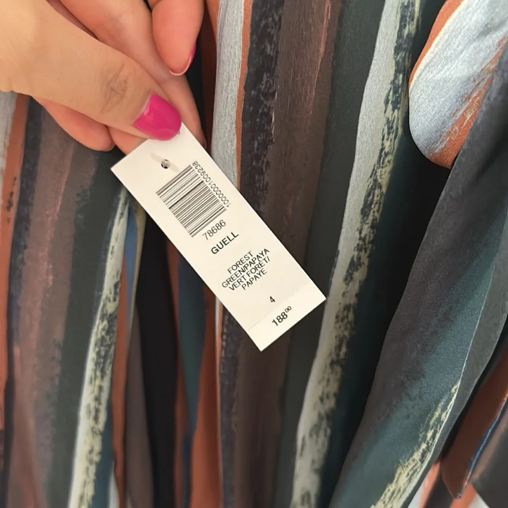 BRAND NEW! Aritzia Babaton Dress - Picture 12 of 13